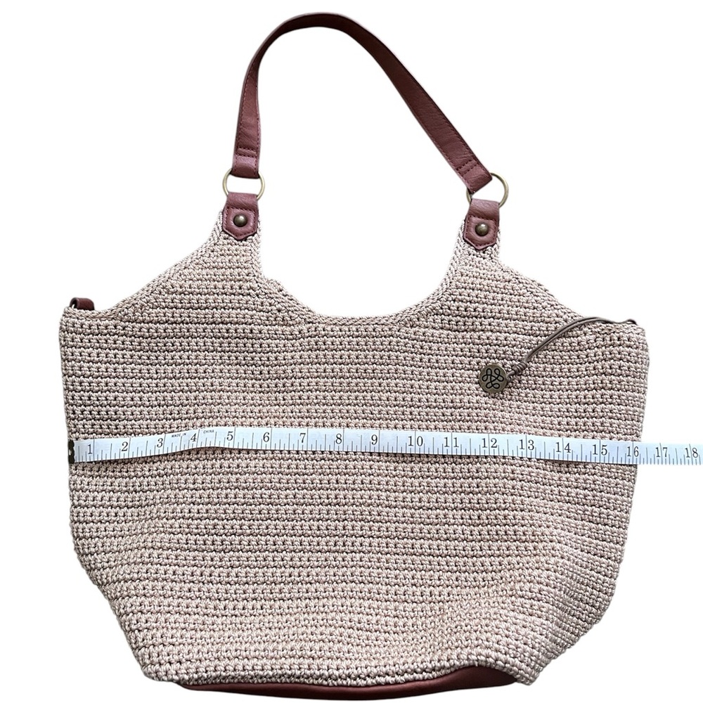 The Sak Woven Shoulder Bag - Picture 4 of 6